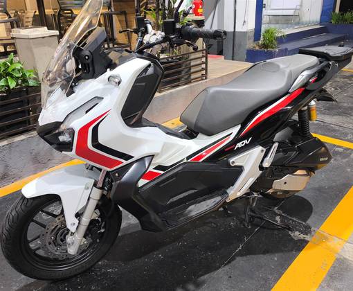 HONDA ADV 